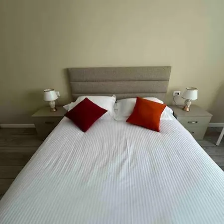 Apartman Cozy Flat Appartments In